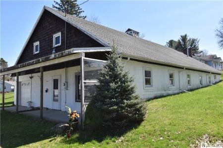 12 E Fairmount Ave., Lakewood, New York 14750, Stati Uniti