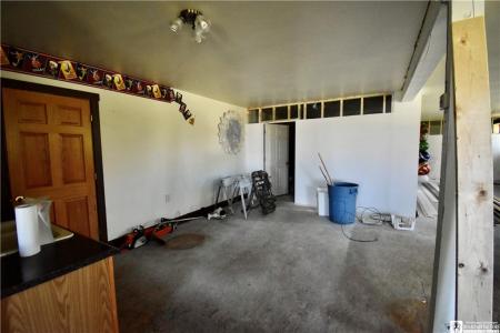 12 E Fairmount Ave., Lakewood, New York 14750, Stati Uniti