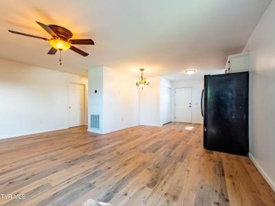 410 North Armstrong Street, Rogersville, Теннесси 37857, Соединенные Штаты