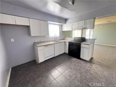 707 Sterling, Bakersfield, California 93306, HOA KỲ