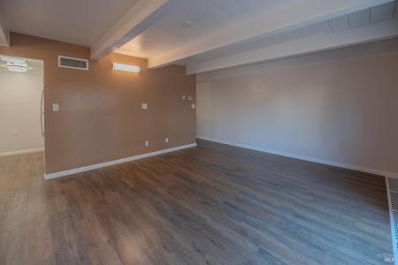 11 Avram Ave, Rohnert Park, كاليفورنيا 94928, الولايات المتحدة