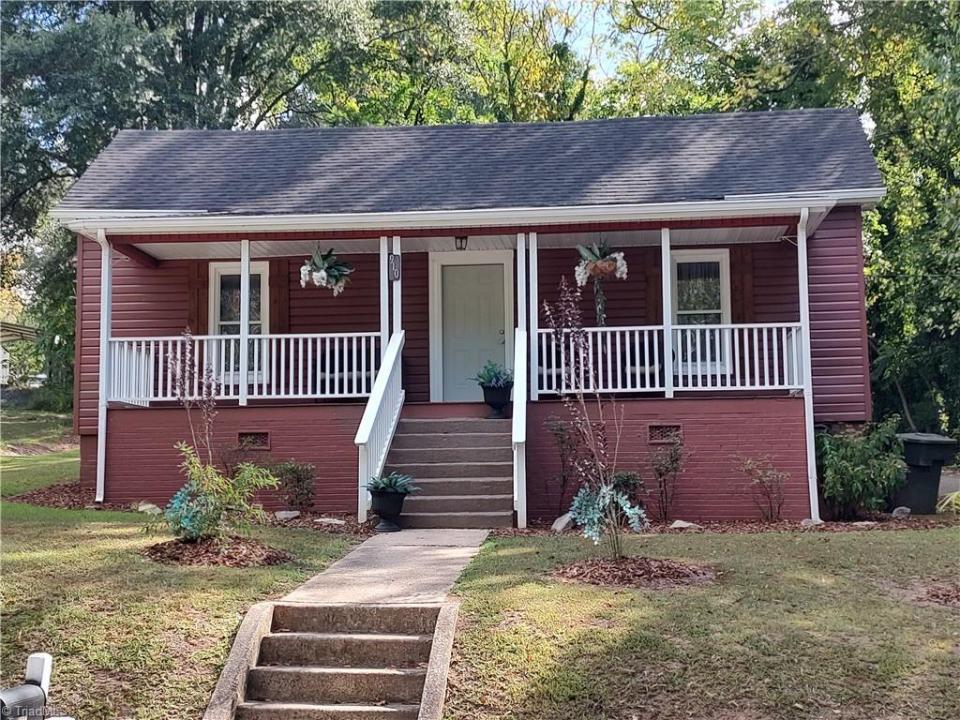 910 Branch Street, Eden, Carolina Do Norte 27288, Estados Unidos