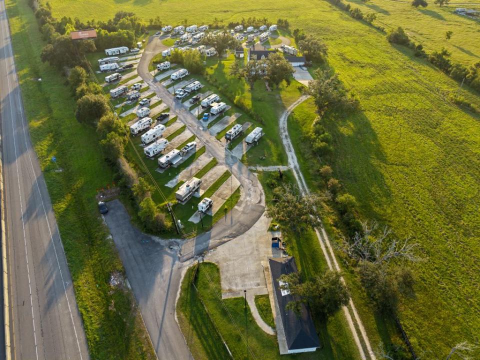 1984 Frontage Rd, Vinton, Louisiana 70668, USA