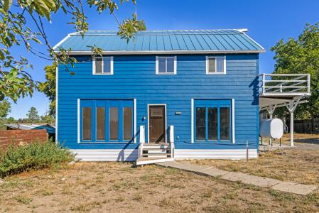 2760 1/2 DERBY, Klamath Falls, Oregon 97603, USA