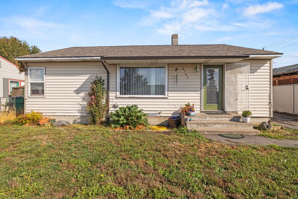 2545 DARROW AVE., Klamath Falls, Oregon 97601, HOA KỲ