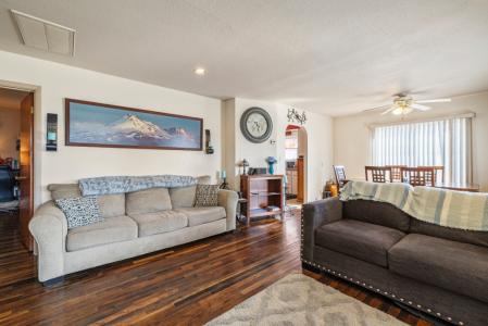 2545 DARROW AVE., Klamath Falls, Oregon 97601, HOA KỲ