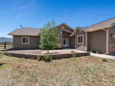 9644 N. Bryant Road, Flagstaff, Arizona 86004