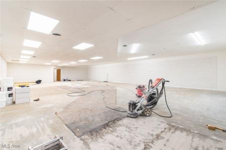 171 Folsom Street NW, Warren, 俄亥俄州 44483, 美国