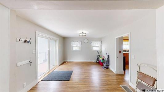 308 2nd St SE, Nora Springs, 愛荷華州 50458, 美國