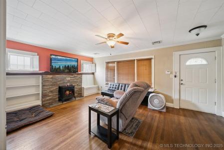 1010 E Thompson Avenue, Sapulpa, Oklahoma 74066, HOA KỲ