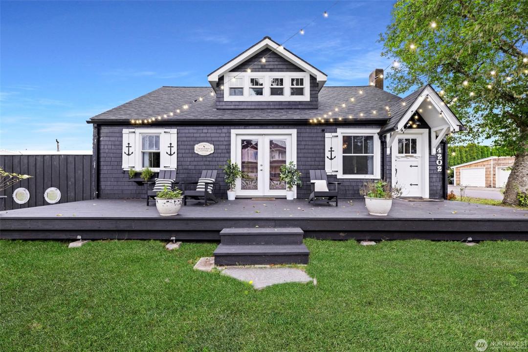 4202 L Place, Seaview, Washington 98641, Estados Unidos