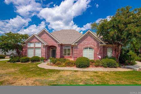 4040 Robinwood Circle, Bryant, Arkansas 72022, USA