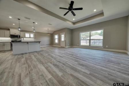 15342 Spring Oaks Drive, Lindale, Texas 75771, Estados Unidos