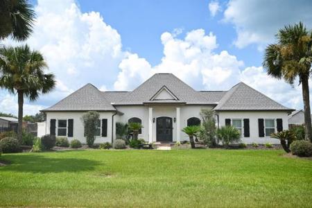 219 Bienville, Bourg, Louisiana 70343, USA