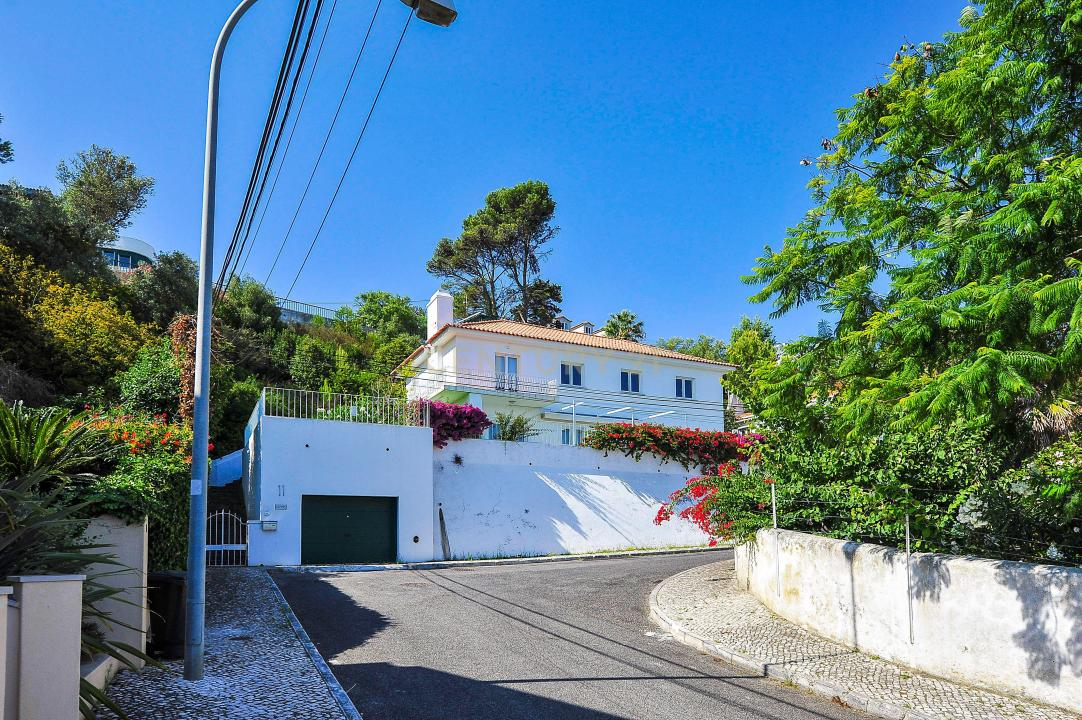 Oeiras, Lisbon 2760-087, Portugal