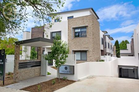 7/5-7 Eulbertie Avenue, Warrawee, NSW 2074, Australia