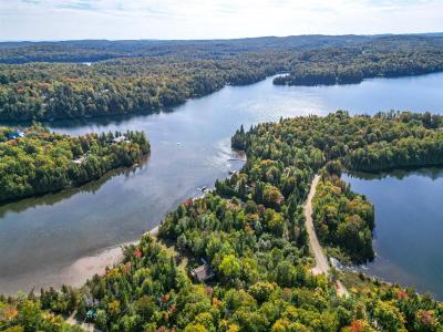 1475 Rue René, Wentworth-Nord, Quebec J0T 1Y0, Canadá