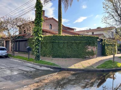 zeppeling 6468, Tres De Febrero, GBA Oeste 1682, Argentina