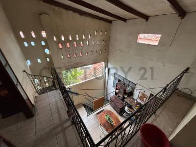 Aroma 137, 中部, Santa Cruz 00001, 玻利维亚