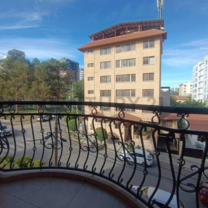 EUDORO GALINDO ESQ PARQUE FIDEL ANZE , Norte, Cochabamba 00001, Bolivia