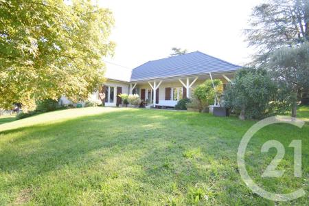 Creuzier Le Vieux, Auvergne 03300, France