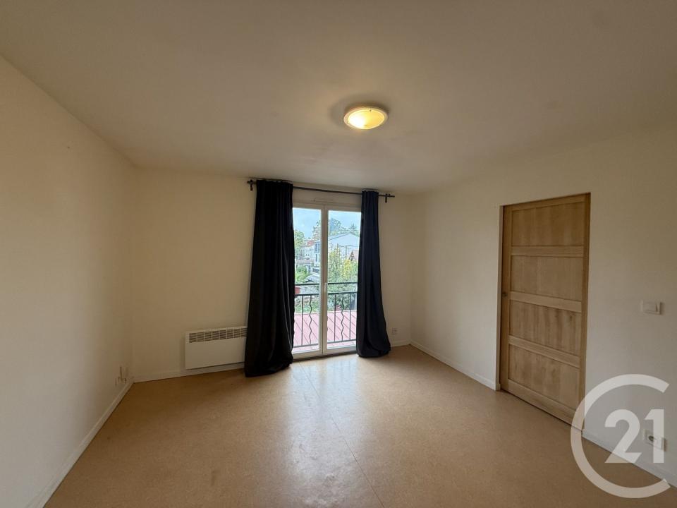 Montfermeil, Isla De Francia 93370, Francia