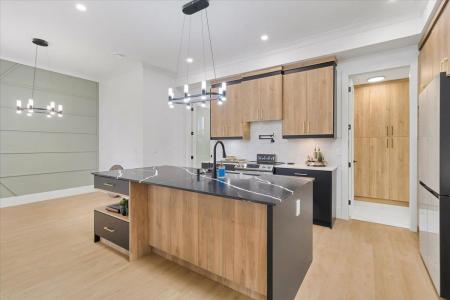 26514 29 AVENUE, Langley, 不列颠哥伦比亚省 V4W 3A9, 加拿大