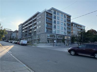 275 LARCH STREET, Waterloo, 온타리오주 N2L 3R2, 캐나다