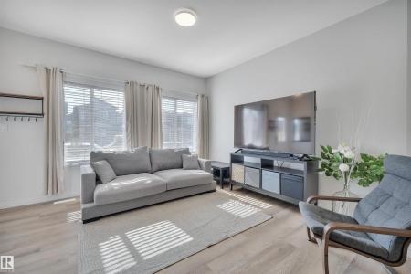 3714 42 AVENUE, Beaumont, Alberta T4X 3B3, Canada