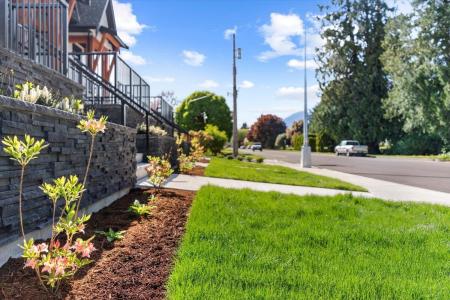 46106 RIVERSIDE DRIVE, Chilliwack, British Columbia V2P 3K9, Canada