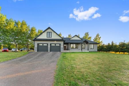 56 FIRST STREET, Cascumpec, 爱德华王子岛 C0B 1V0, 加拿大