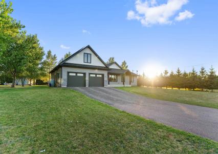 56 FIRST STREET, Cascumpec, 爱德华王子岛 C0B 1V0, 加拿大