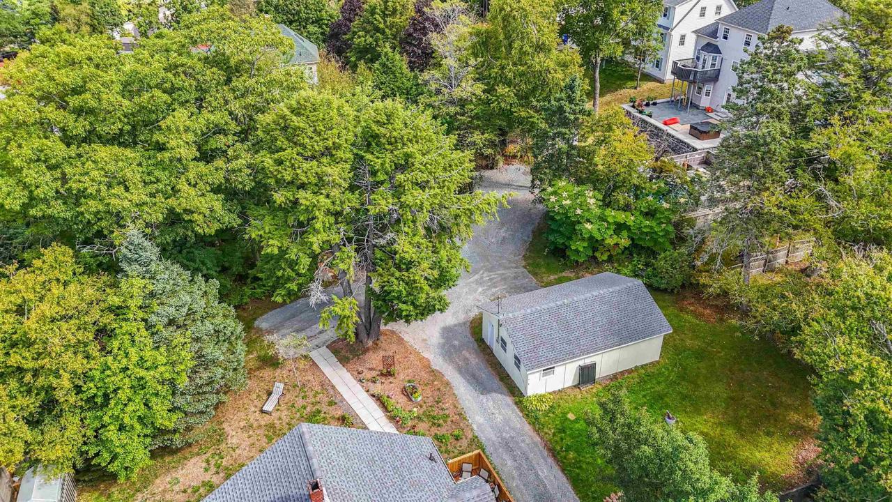 4 & 6 HEMLOCK STREET, Dartmouth, 新斯科舍省 B2X 3T3, 加拿大