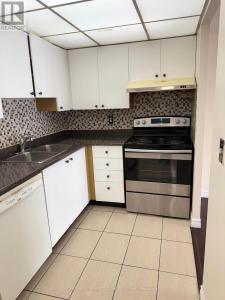 145 HILLCREST AVENUE, Mississauga (cooksville), Ontario L5B 3Z1, Canada