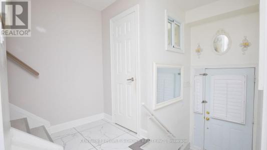 3525 BRANDON GATE, Mississauga (malton), 安大略省 L4T 3M3, 加拿大