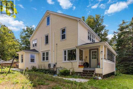 4 HEMLOCK STREET, Dartmouth, Nuova Scozia B2X 3T3, Canada