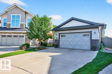 8220 GOURLAY CLOSE NW, Edmonton, Alberta T5T 7E9, Canada