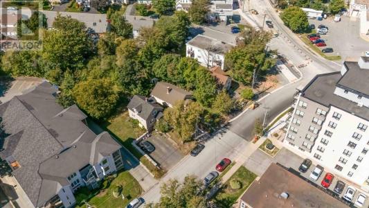 3352 WESTERWALD STREET, 핼리팩스, 노바스코샤주 B3N 2R7, 캐나다