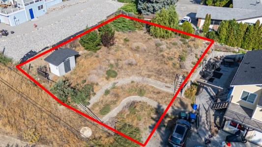 5493 SOLLY ROAD, Summerland, Colúmbia Britânica V0H 1Z2, Canadá