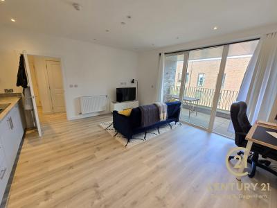 131, New Home, Vương Quốc Anh