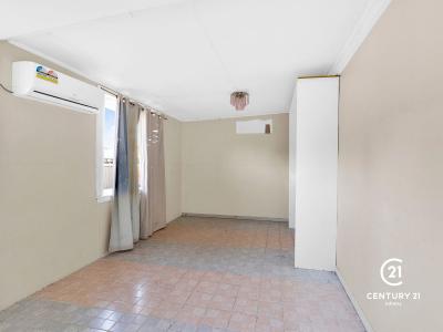 51 Bougainville Road, Lethbridge Park, NSW 2770, Australia