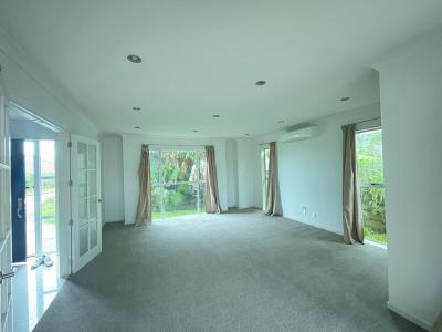 23 Gibbston Crescent, Flat Bush, Auckland 2016, Nowa Zelandia