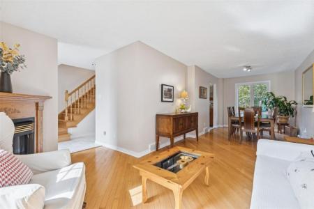 71 Rue de Salernes, Gatineau (Gatineau), 퀘벡주 J8T 7M7, 캐나다