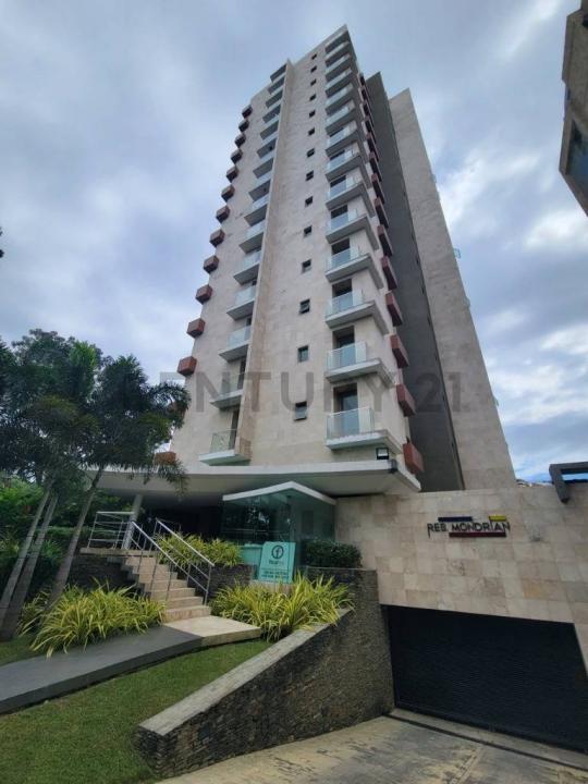 Urbanizacion el Bosque Venta de Pent-House en Residencias Mondriam, 瓦倫西亞, Carabobo 2001, 委內瑞拉