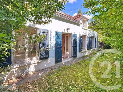 Bievres, Île-de-France 91570, Frankreich