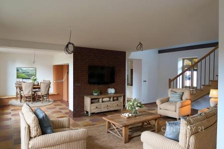 Libušino náměstí, Libiš, Mělník 27711, República Checa