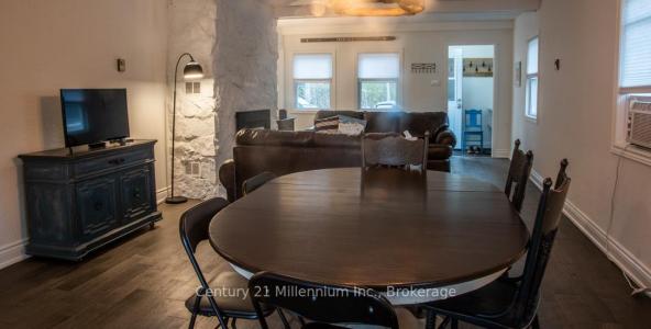 114 CHAMONIX CRESCENT, Blue Mountains, Ontario L9Y 3Z2, Canada