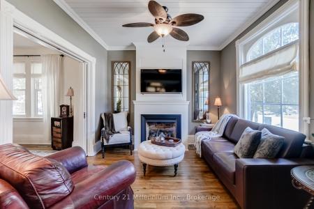 439 BIRCH STREET, Collingwood, Ontario L9Y 2W4, Kanada