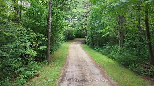 9849 WELLINGTON RD 3 N/A, Minto, Ontario N0G 1M0, Canadá