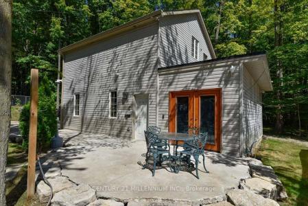 14453 CENTREVILLE CREEK ROAD, Caledon, 安大略省 L7C 3C1, 加拿大